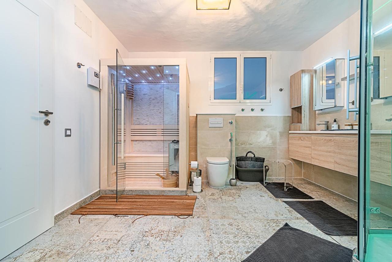 Mogan Luxury Apartment, Sea Views, Jacuzzi And Sauna. Extérieur photo